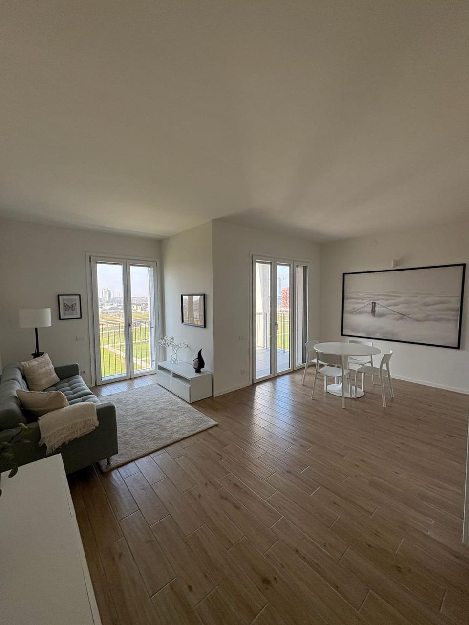 Living room, Dining area