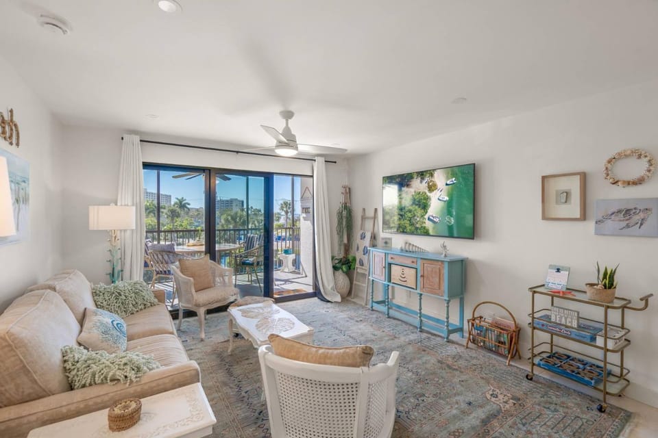 Harbor Towers Ocean View Escape House in Siesta Beach