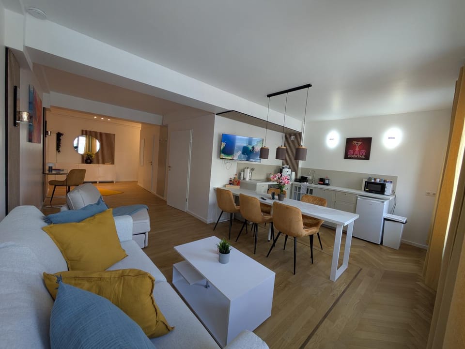 Munich Top Place direkt am Karlsplatz - Stachus 70 qm mit 2 Schlafzimmer Apartment Mila Apartment in Munich