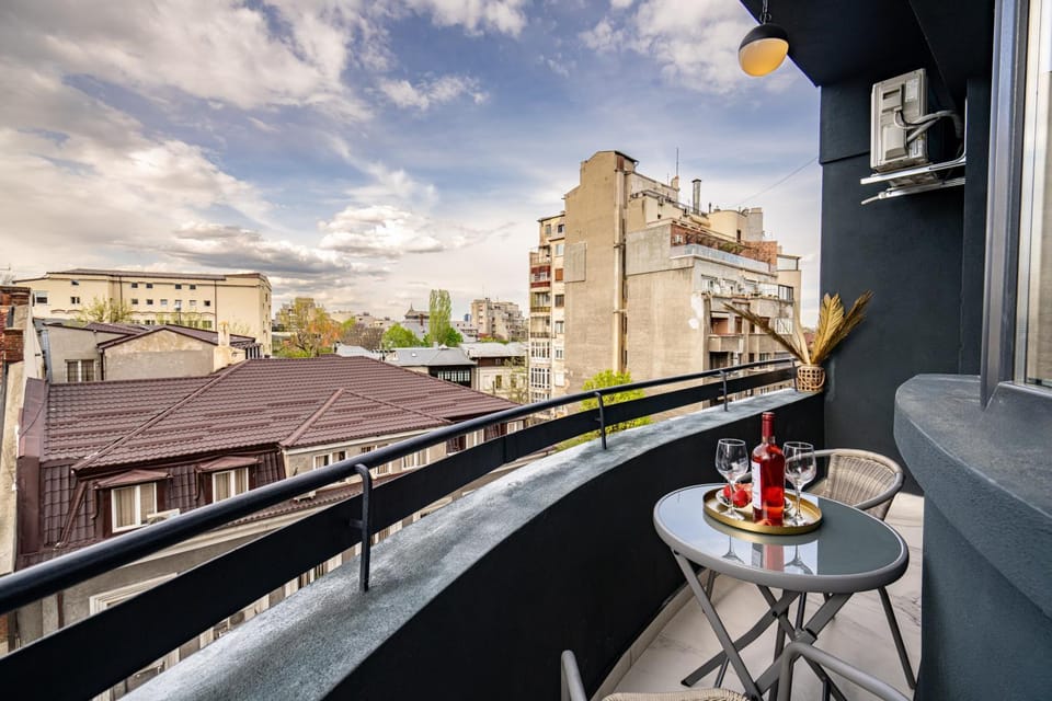 View (from property/room), Balcony/Terrace