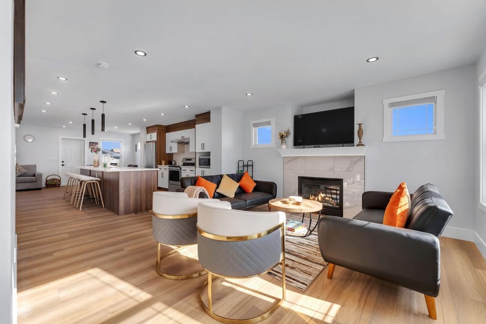 TV and multimedia, Living room, Seating area
