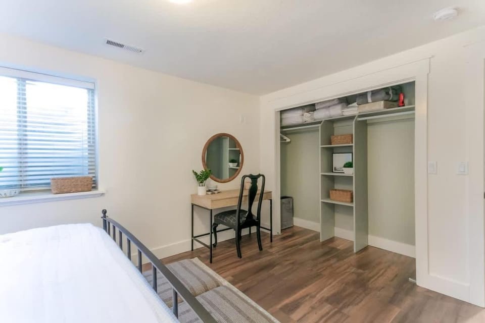 5 Bedroom With Game Room- Weekly Deals House in Coeur dAlene