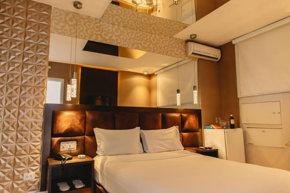 Luna Blu Studio Love hotel in Curitiba