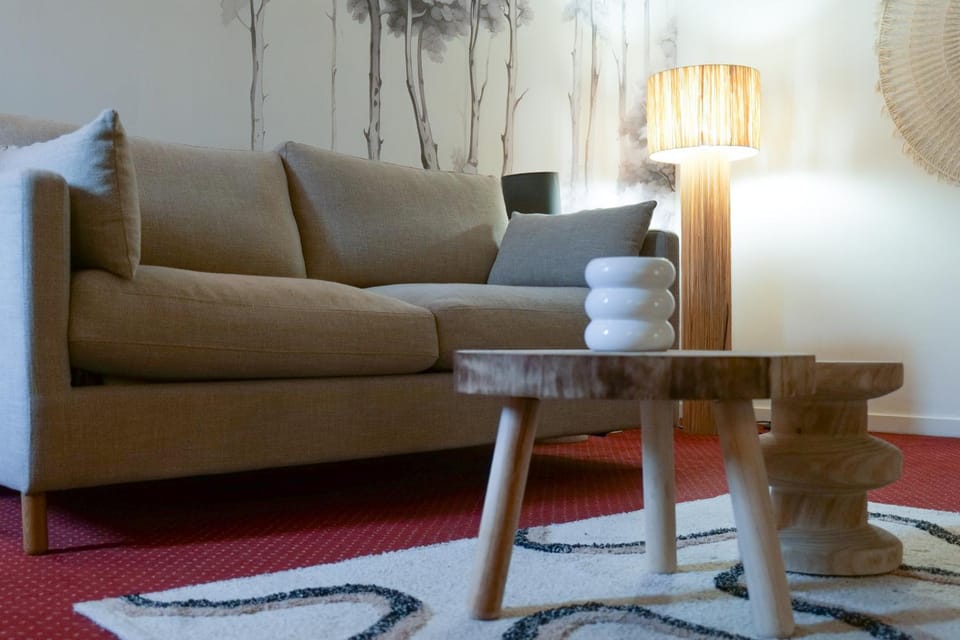 Communal lounge/ TV room, Living room