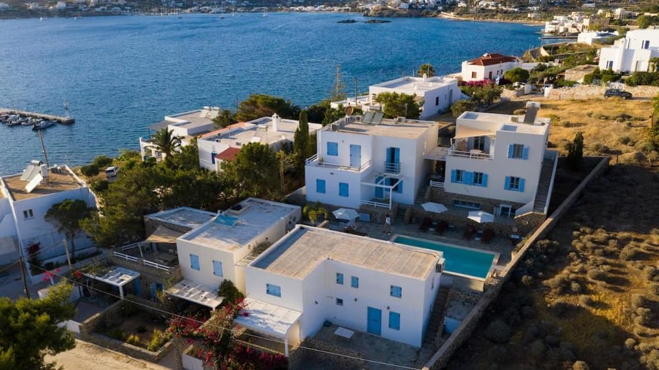 AquaBluSyros 2 Apartment in Decentralized Administration of the Aegean