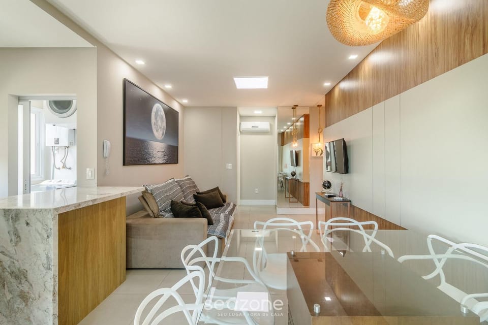 TV and multimedia, Living room, Dining area