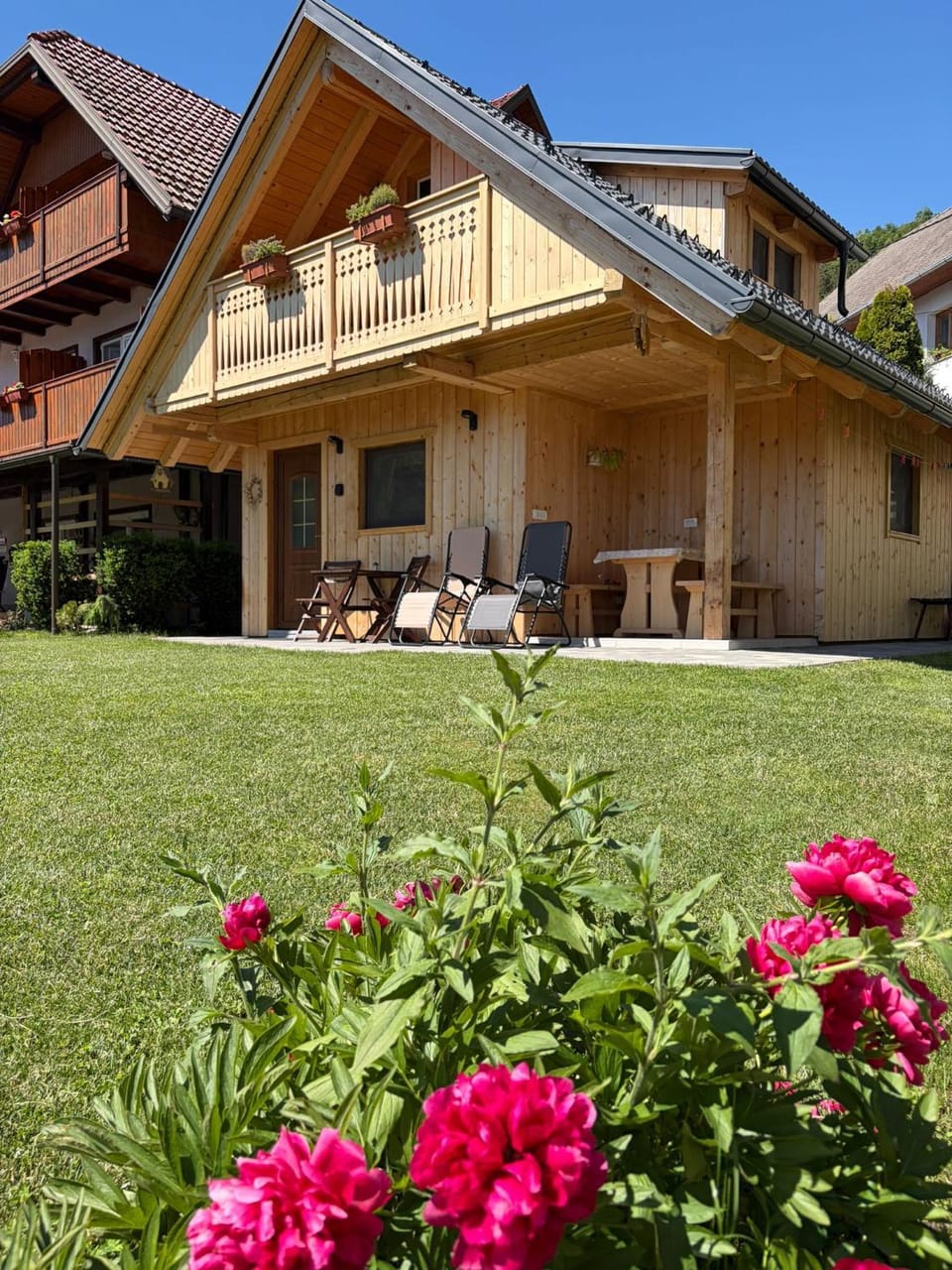 Property building, Patio, Garden, Garden view