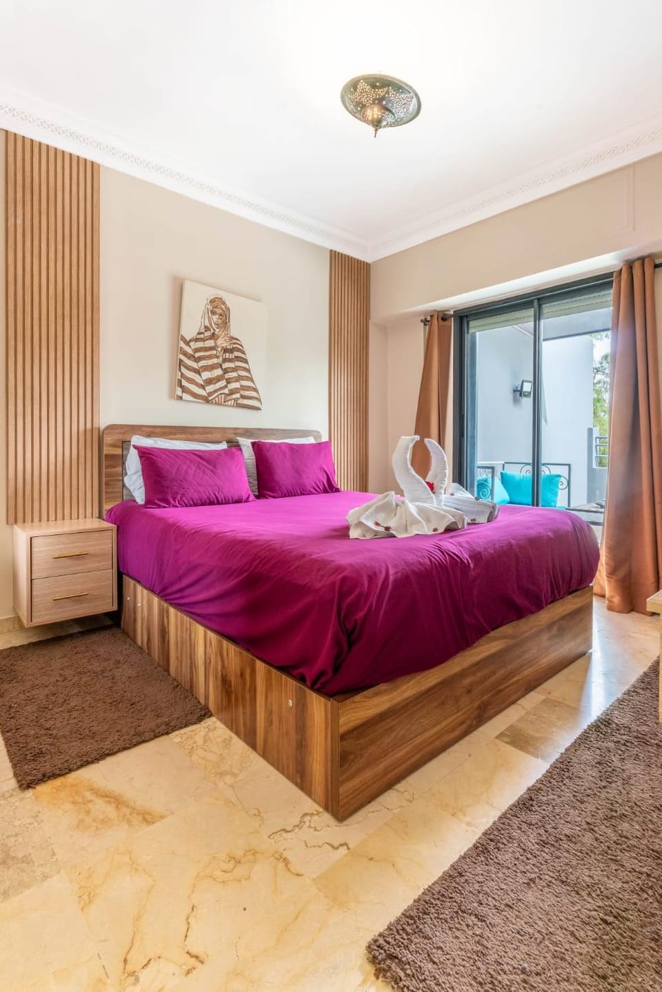 Bed, Photo of the whole room, Bedroom