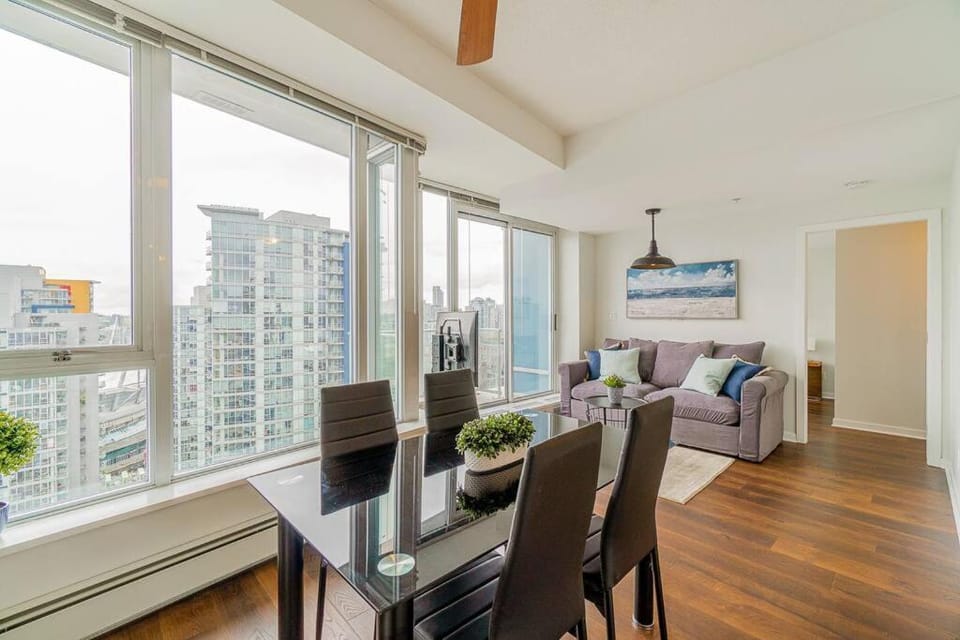 Home in the Sky with Gorgeous Water Views Apartment in Vancouver
