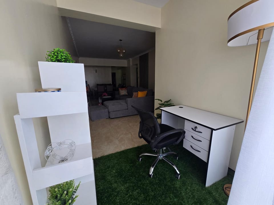 Kilimani Quiet Skynest - Shared Apartment Vacation rental in Nairobi