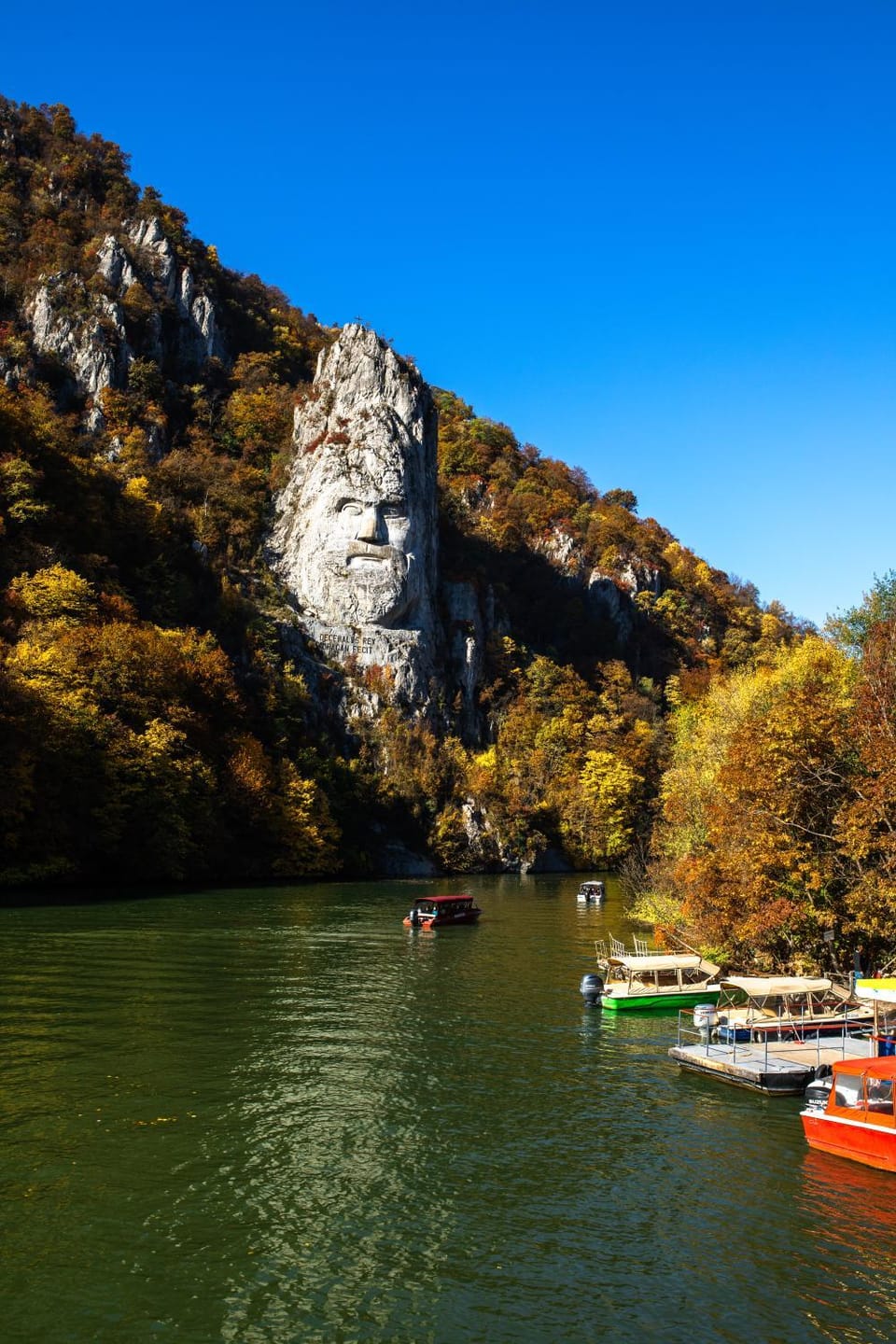 Nearby landmark, Natural landscape