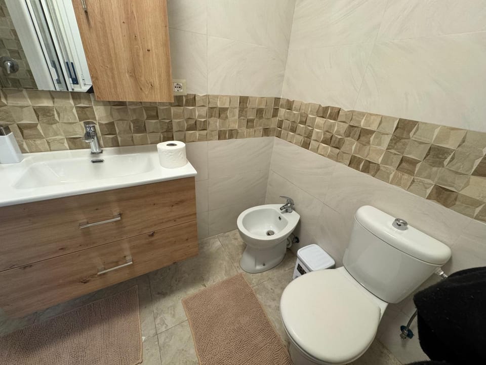 Toilet, Bathroom, bidet