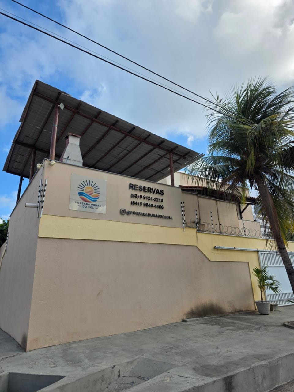 Property building, Day