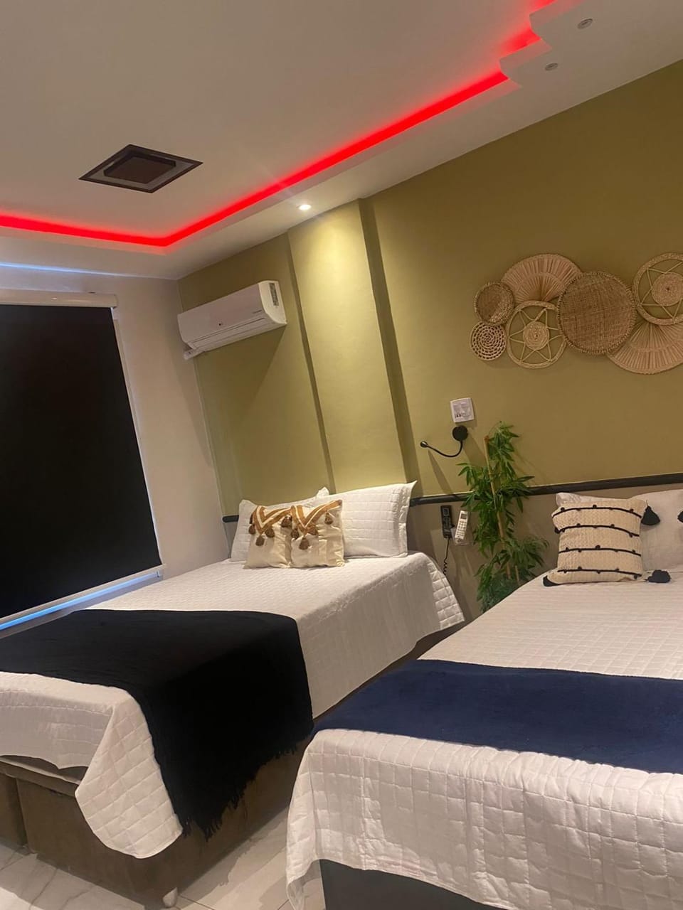 COPAcabana best local, 5 minutes walk to best beach spot, everything near! Apartment in Rio de Janeiro
