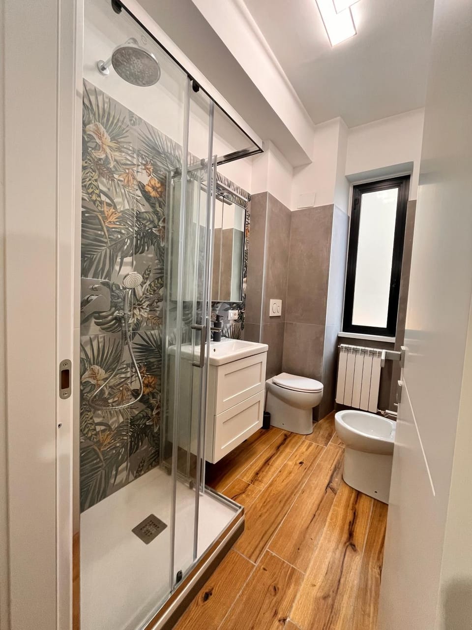 Toilet, Bathroom, Bath, towels