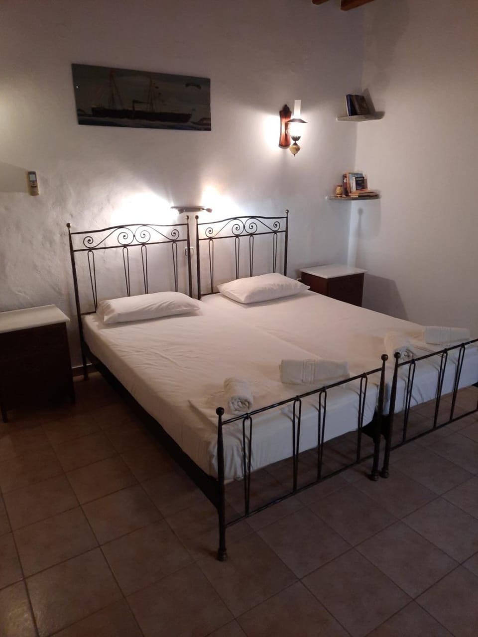 Thalatta Apartment hotel in Milos