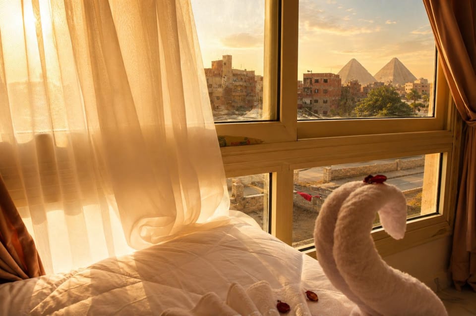 Bed, Off site, Natural landscape, Photo of the whole room, Bedroom, Mountain view