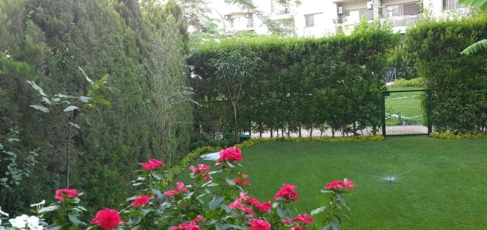 شقة بحديقه خاصه Apartment in Egypt