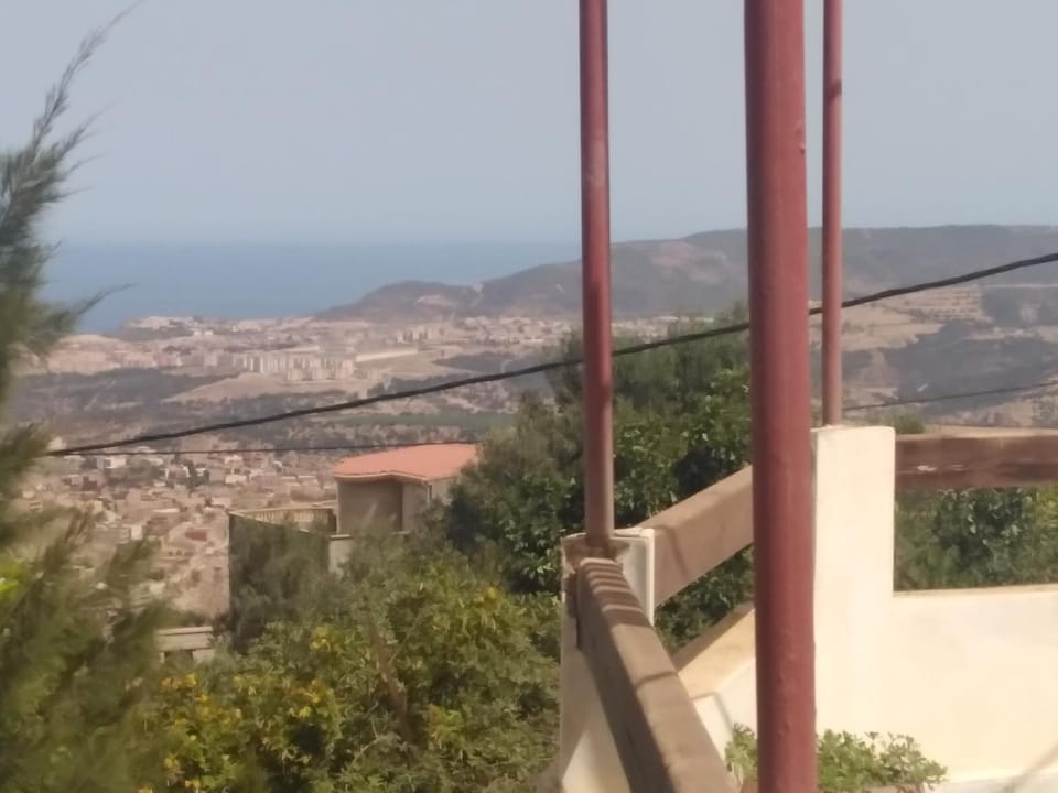 Villa de campagne en hauteur avec vue panoramique sur mer Villa in Algeria
