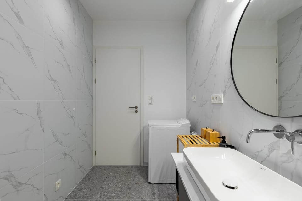 Bed, Bathroom, Bath