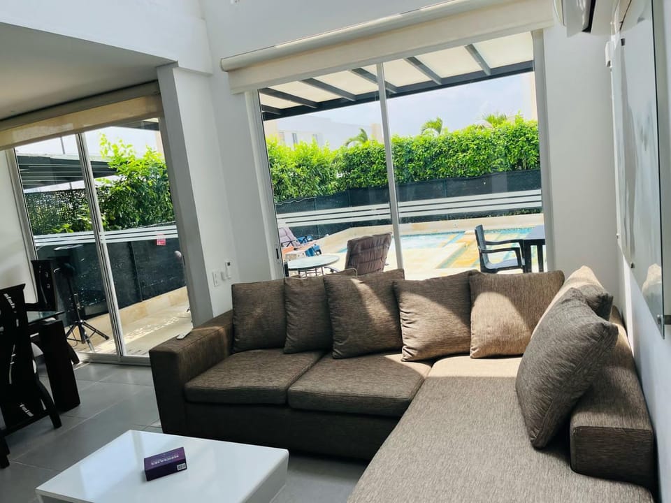 Hermosa casa con Piscina y Jacuzzi privado House in Ricaurte