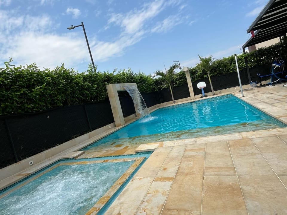 Hermosa casa con Piscina y Jacuzzi privado House in Ricaurte