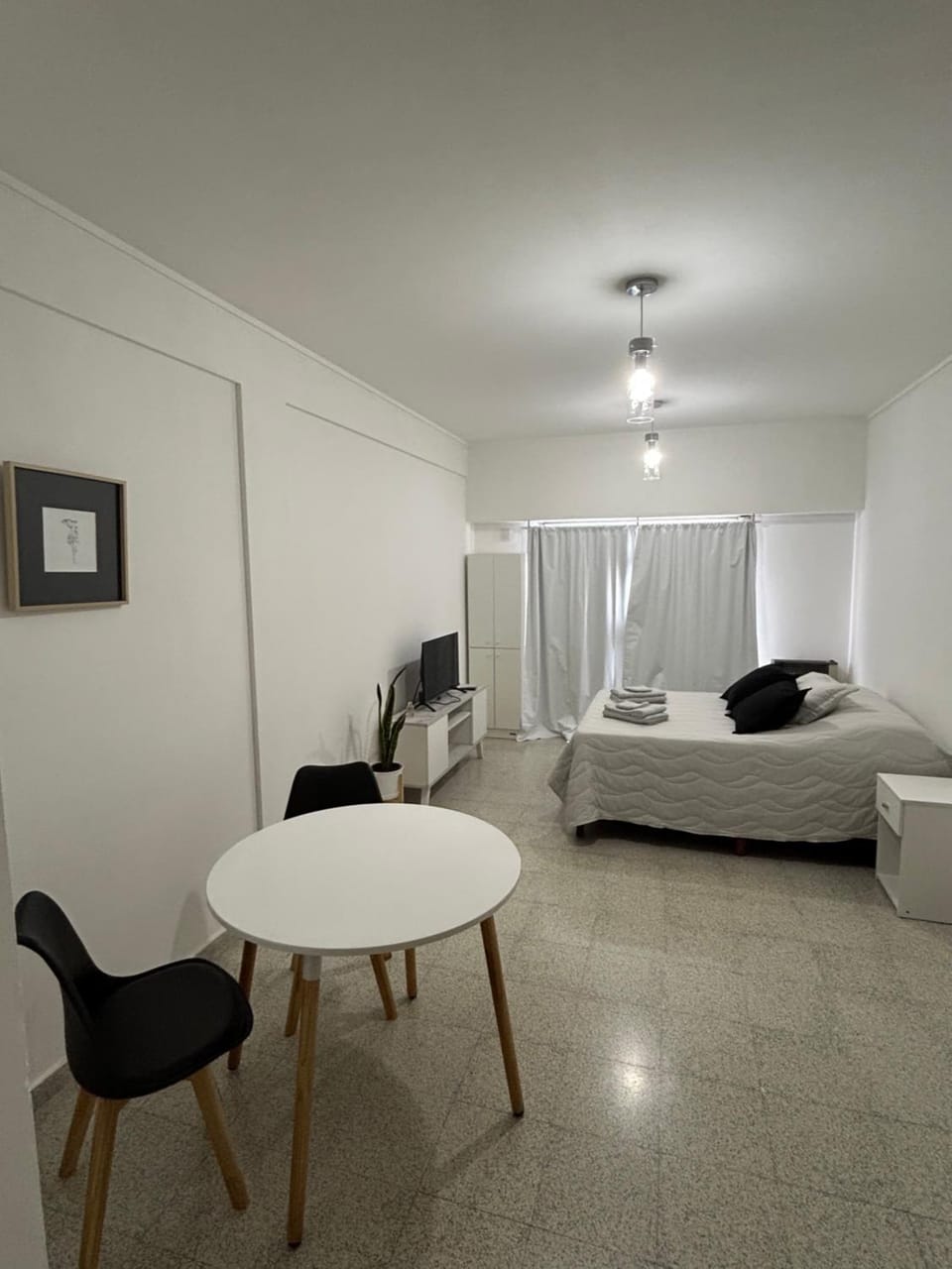 Amplio monoambiente en 7 y 34 Apartment in La Plata