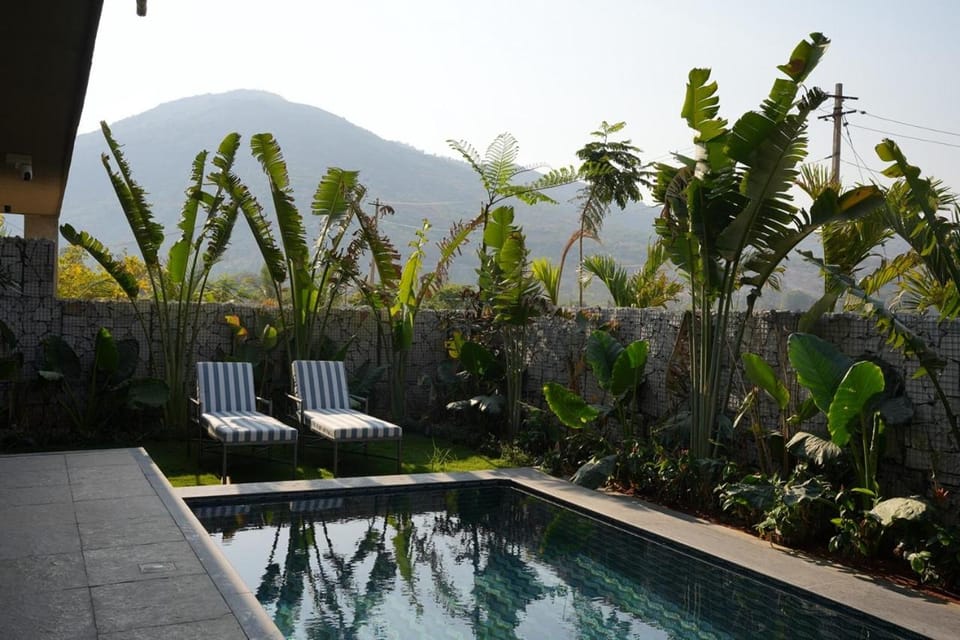 Natural landscape, Garden view, Mountain view, Pool view, Swimming pool, sunbed