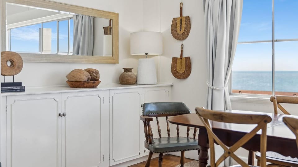 Dining area, Sea view