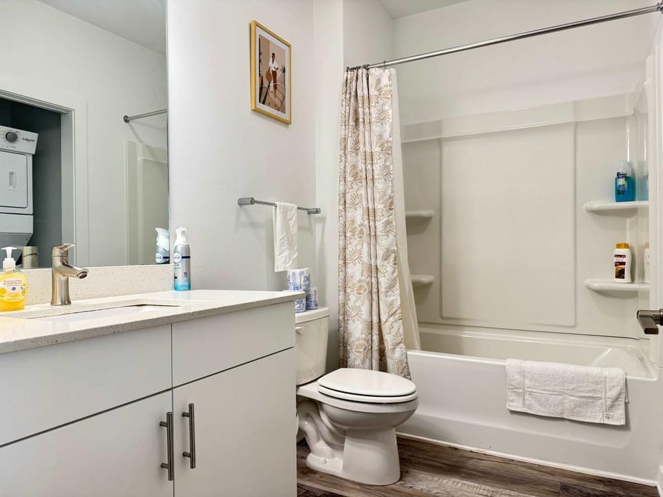 New 1B1B Private Balcony City View Washer Dryer 542Blvd306 House in Atlanta