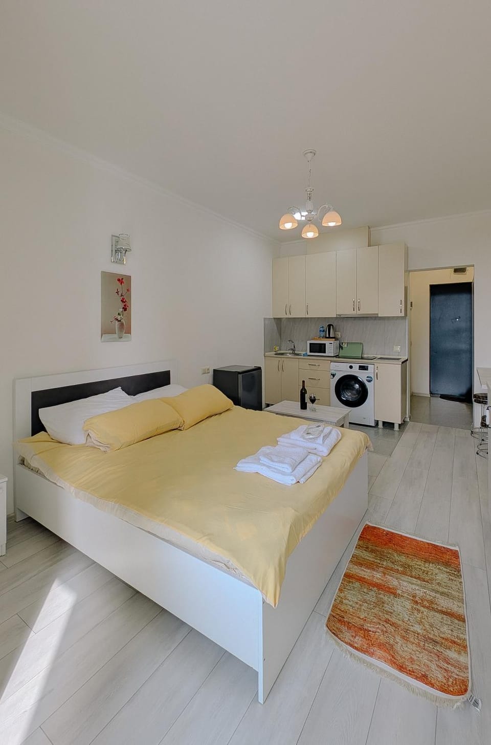 Bed, Bedroom, washing machine