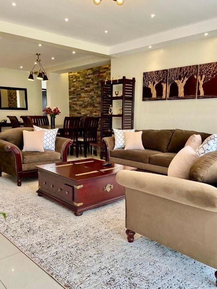 3 Bed Luxury Condo in Lubowa Apartment in Kampala