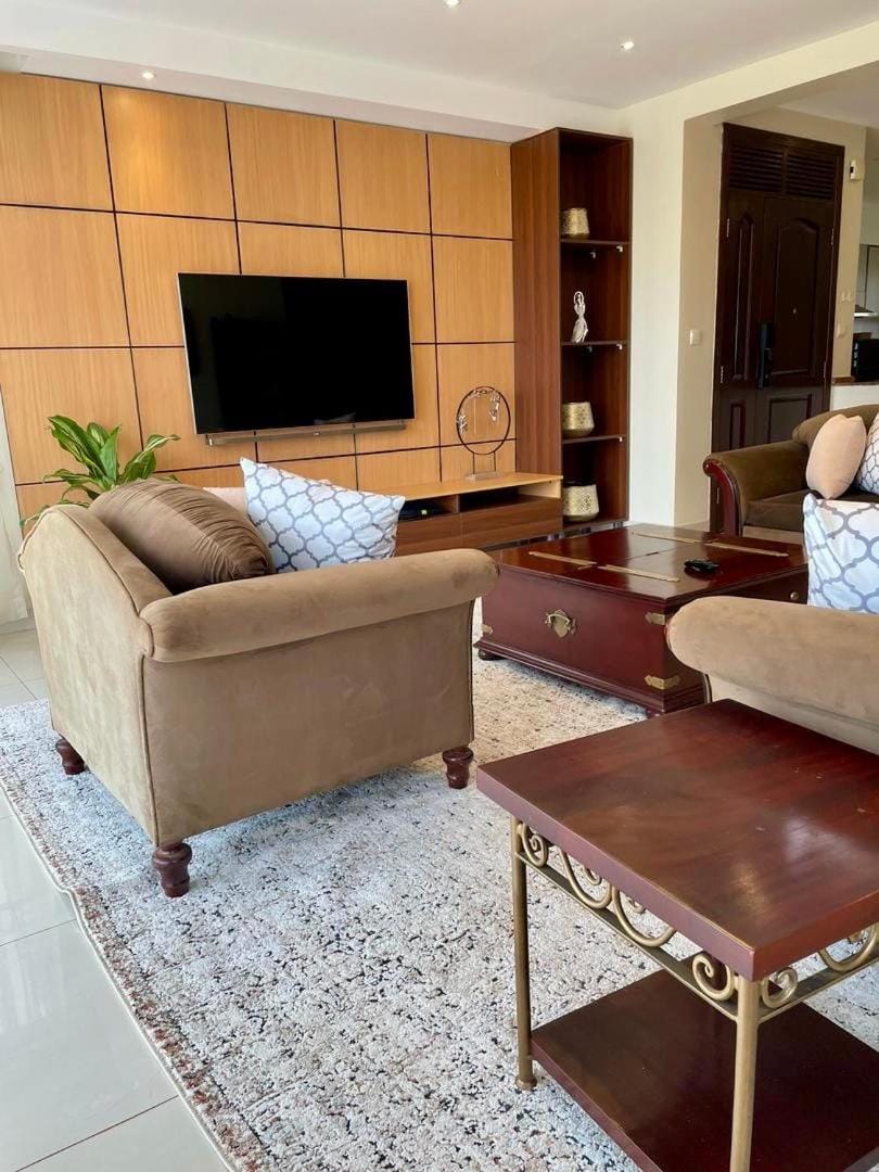 3 Bed Luxury Condo in Lubowa Apartment in Kampala