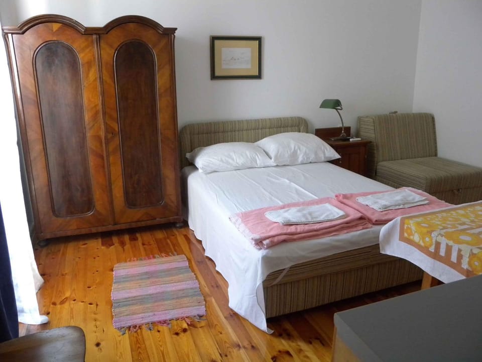 Apartments Markovic Sutomore Apartment in Montenegro