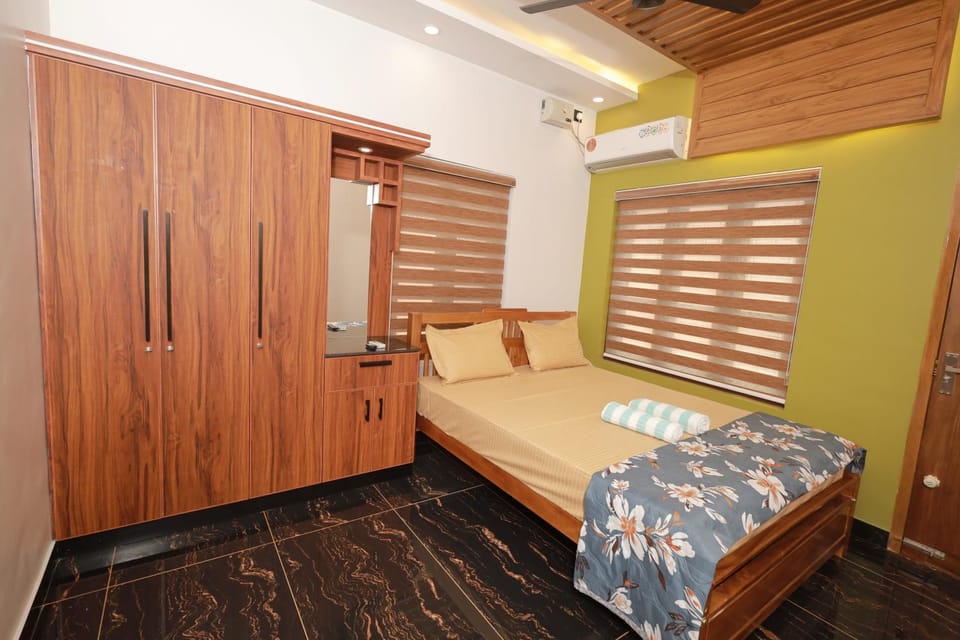 Bedroom, air conditioner