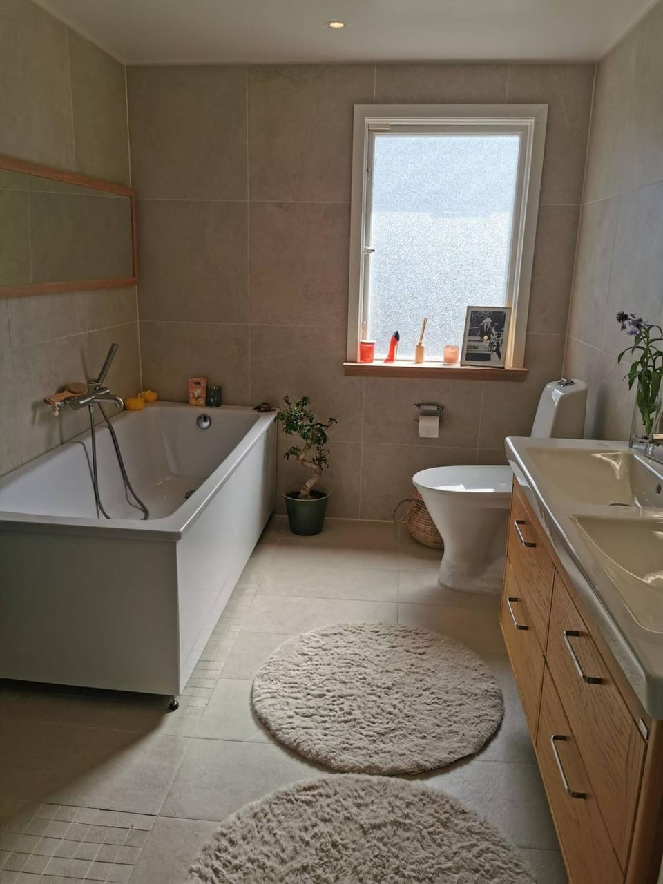Bathroom, Bath