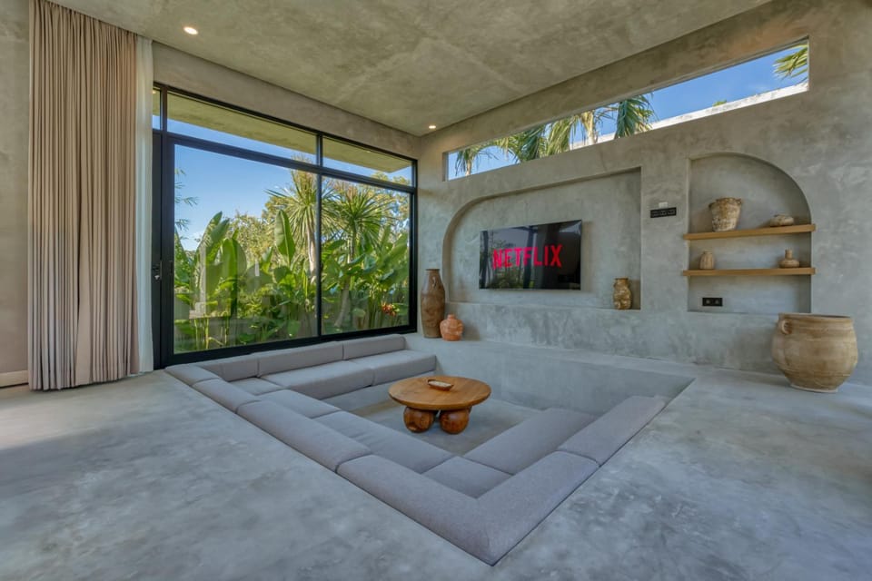 2 bedroom entire place Big Isa Villa Uluwatu R Villa in Bali
