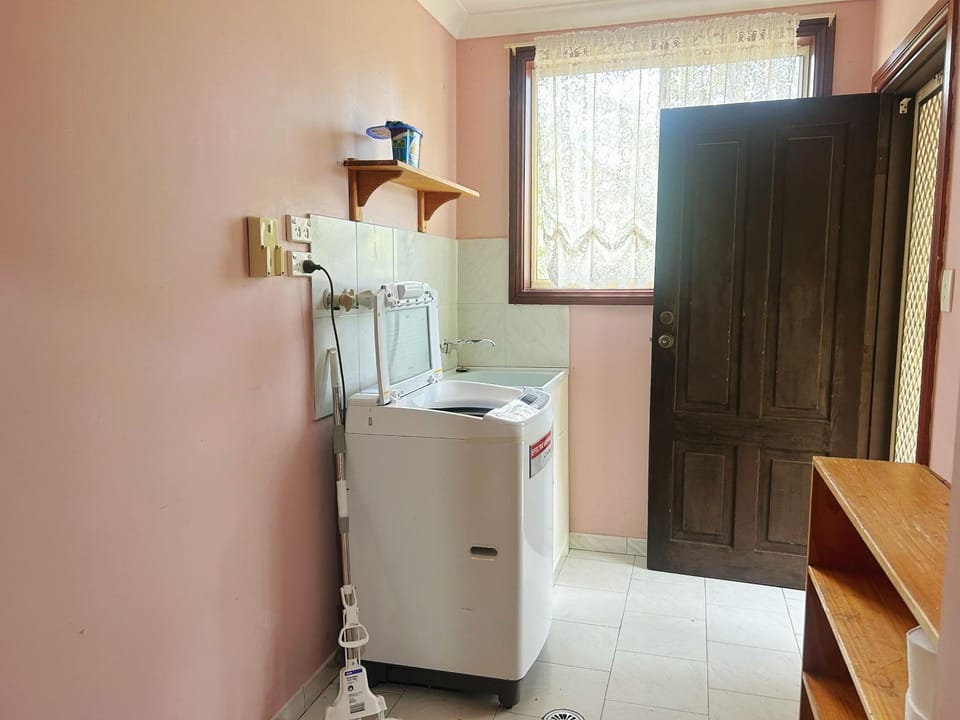 3 Beautiful Room Vacation rental in Sydney