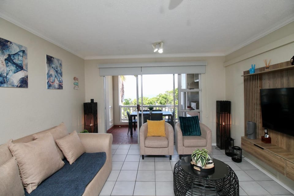 Living room, air conditioner