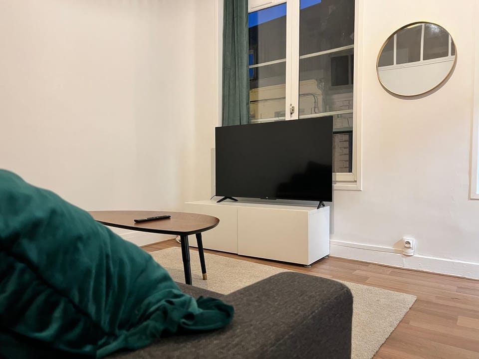 Vert Gallant - Ultra Central - Parking public - Lumineux Apartment in Arras