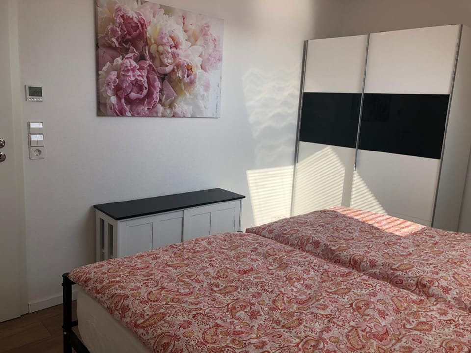 Property building, Living room, Bedroom