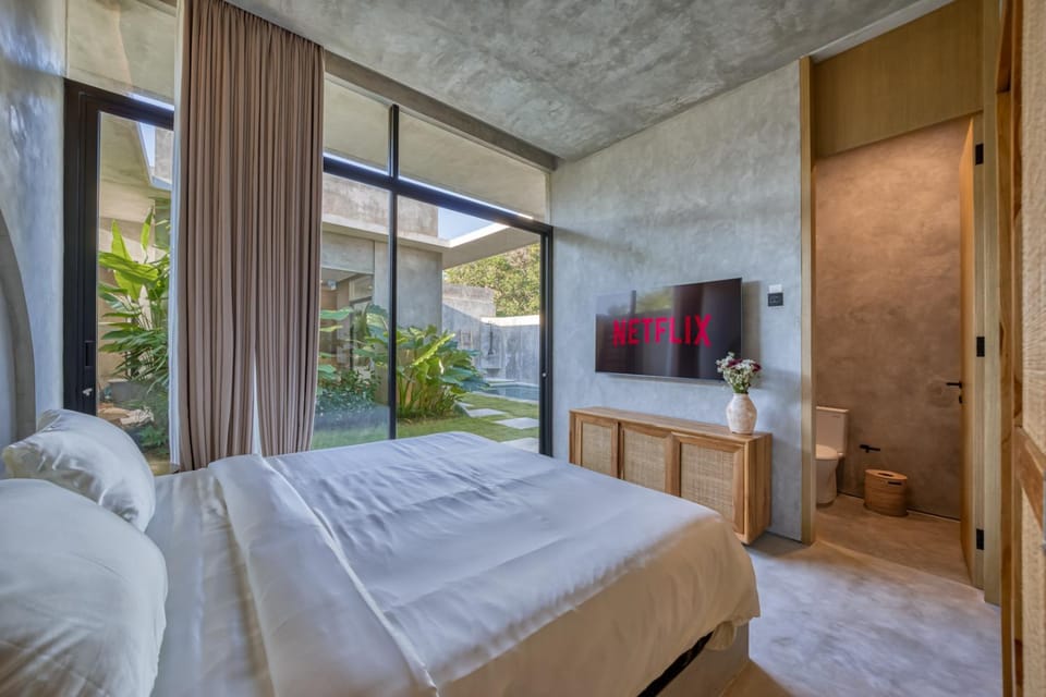 2 bedroom entire place Isa Villa Uluwatu Villa in Bali