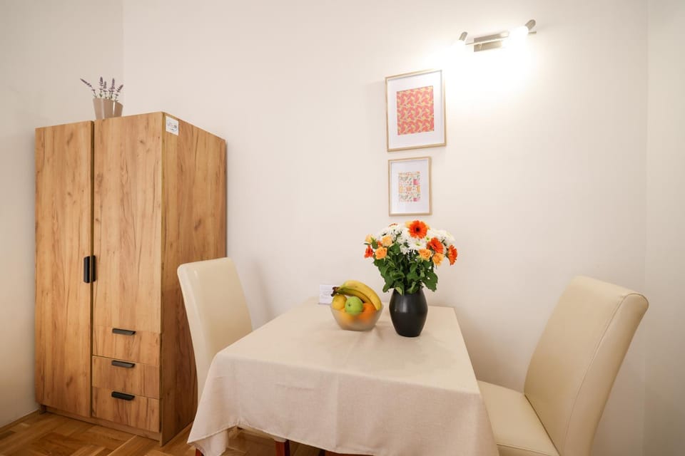 Living room, Seating area, wardrobe
