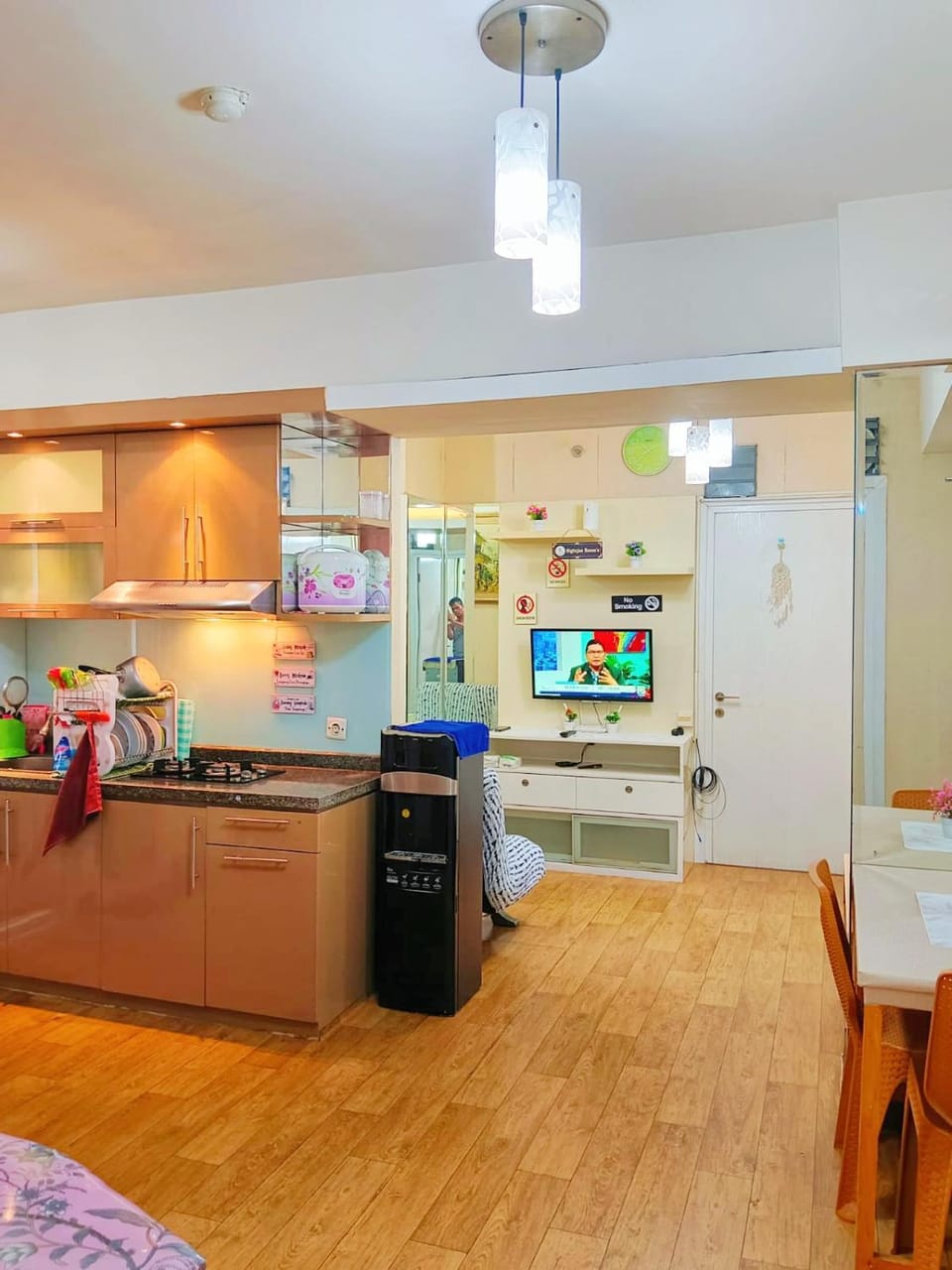 TV and multimedia, Kitchen or kitchenette