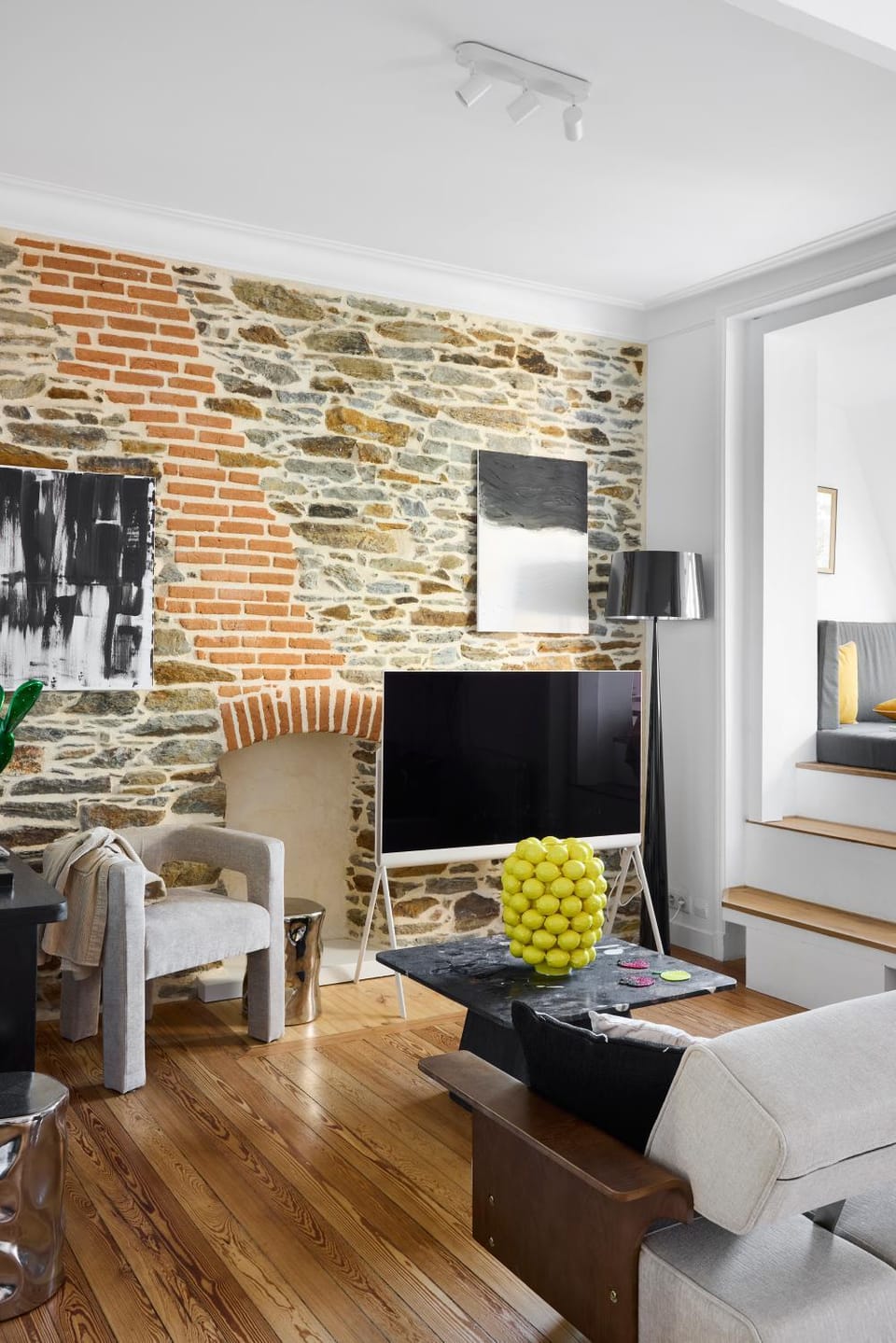 TV and multimedia, Living room