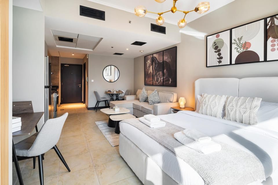 Stylish JLT Studio Lake View PoolMarina Walk Apartment in Dubai