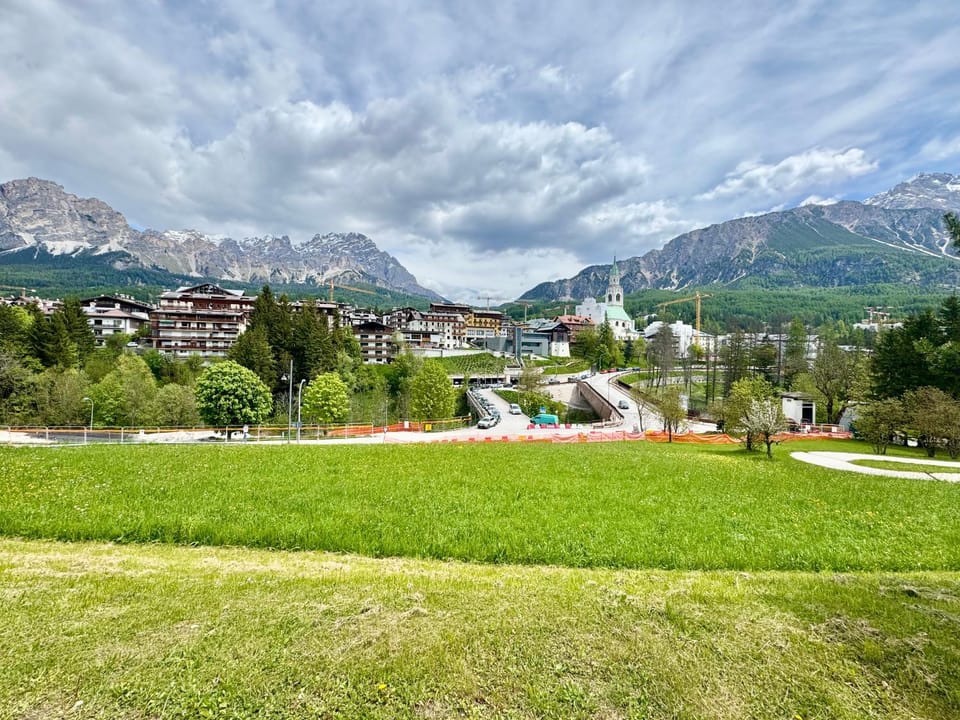 Spring, Mountain view