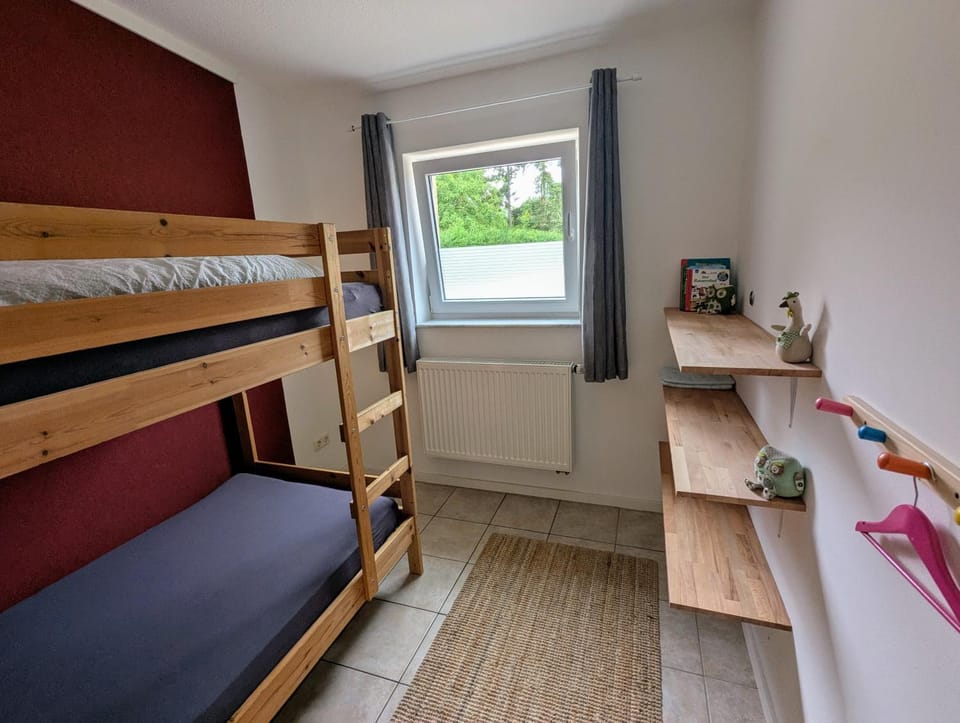 Bed, Photo of the whole room, Bedroom, bunk bed