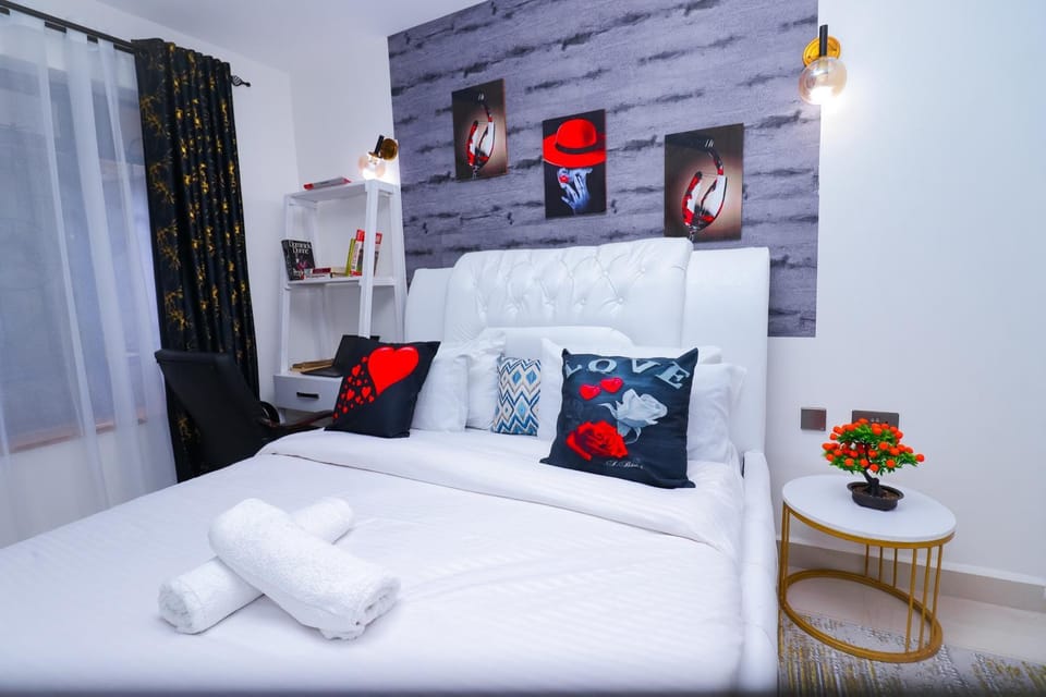 The Porch Lounge Westlands Sarit Center Apartment in Nairobi