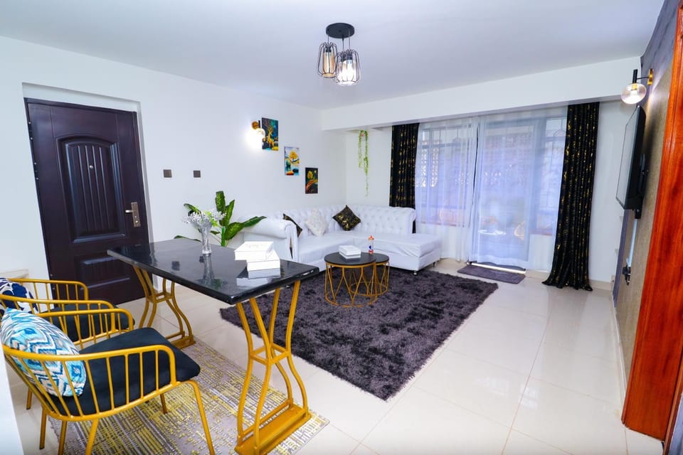 The Porch Lounge Westlands Sarit Center Apartment in Nairobi